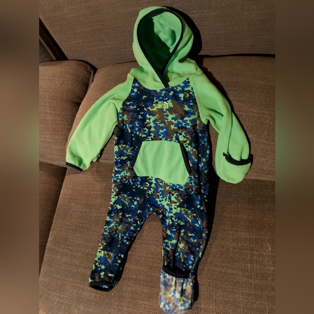 The North Face Infant Glacier Onesie